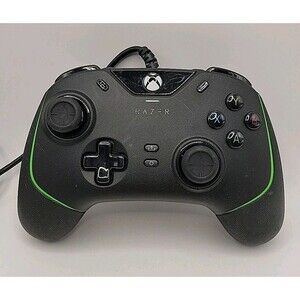 Razer Wolverine V2 | RZ06-0356 Wired Gaming Controller Xbox One X|S, PC
